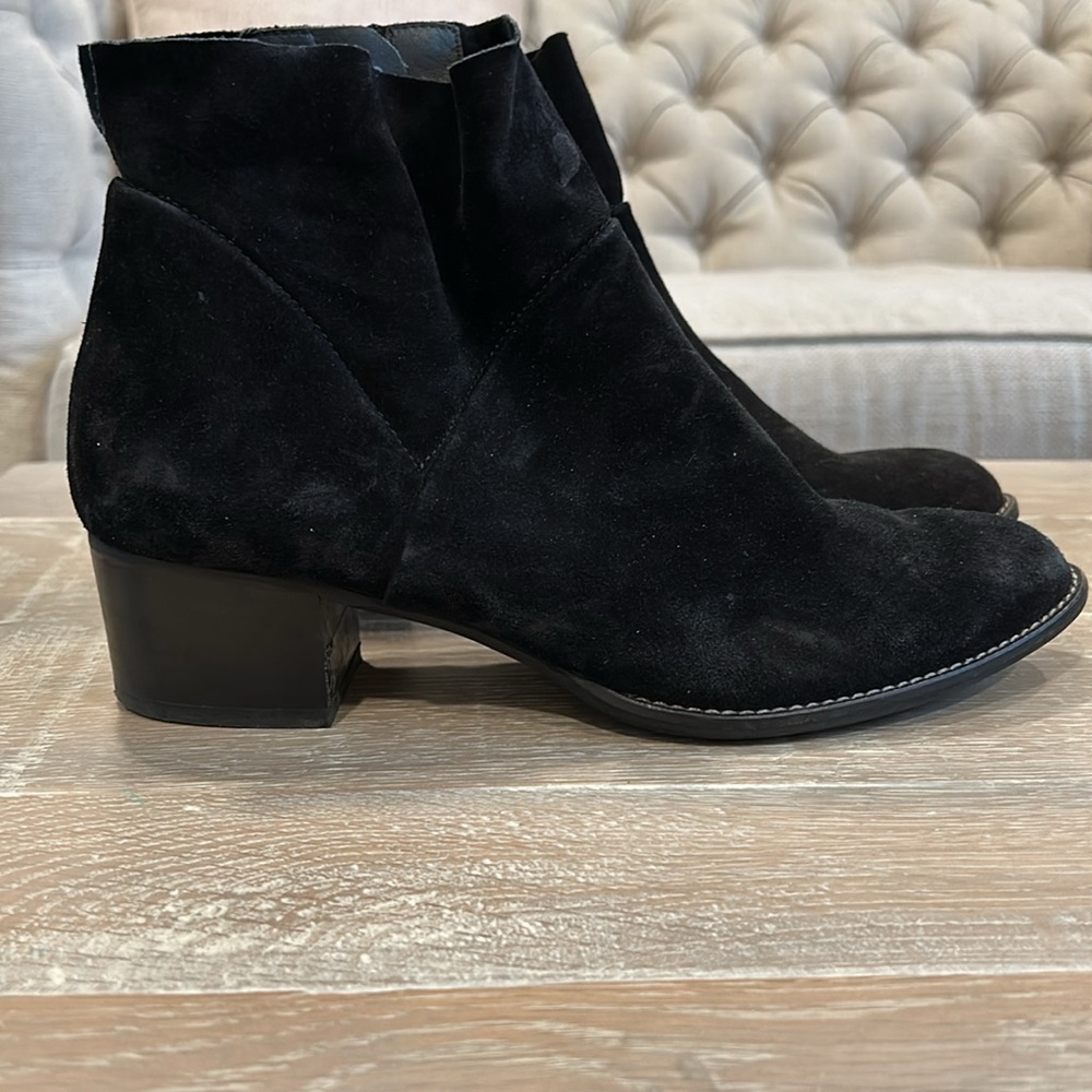Paul Green suede ankle boots